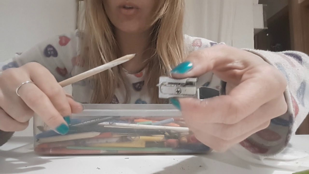 ASMR NO INTENCIONAL en espa&ntilde;ol - AFILANDO LAPICES - SONIDOS RELAJANTES PARA DORMIR unintencional