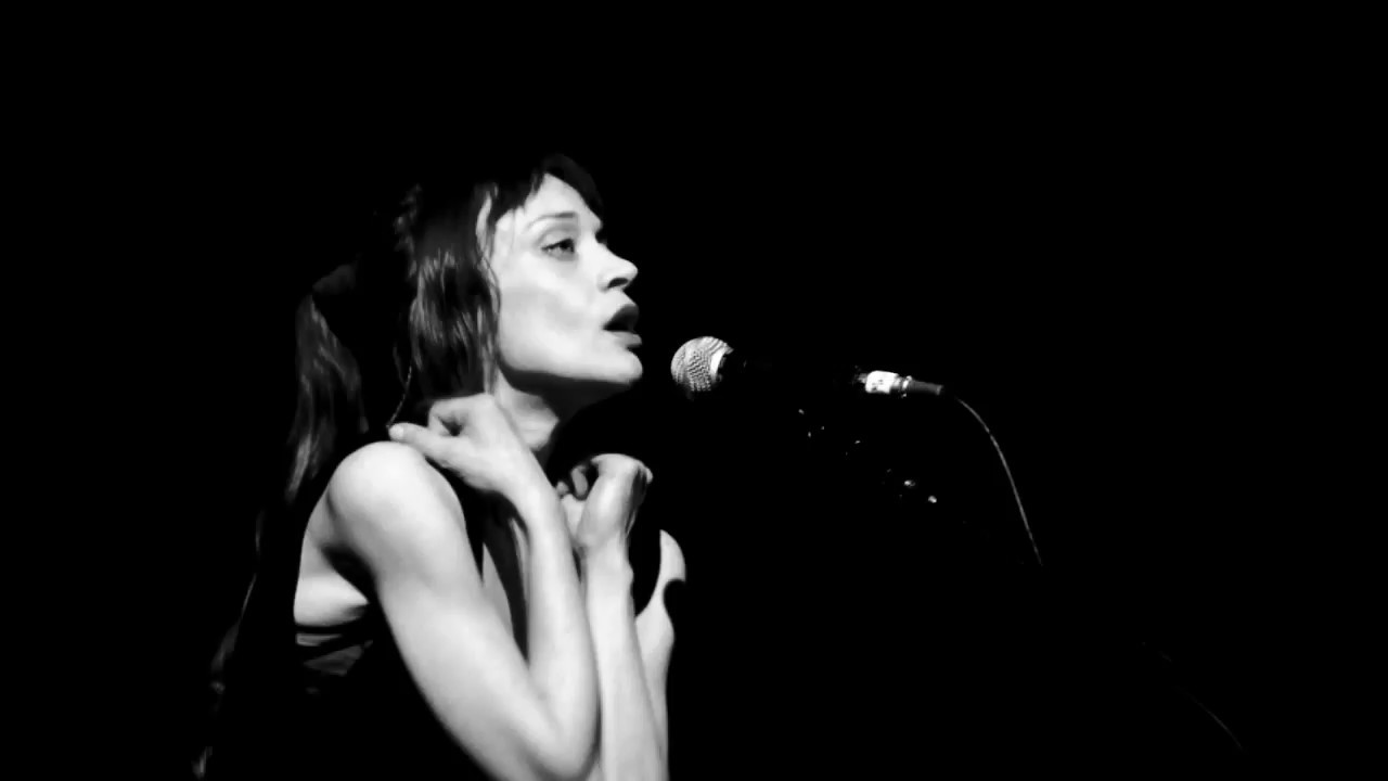 Fiona Apple - Slow Like Honey (Live Saratoga 2006)