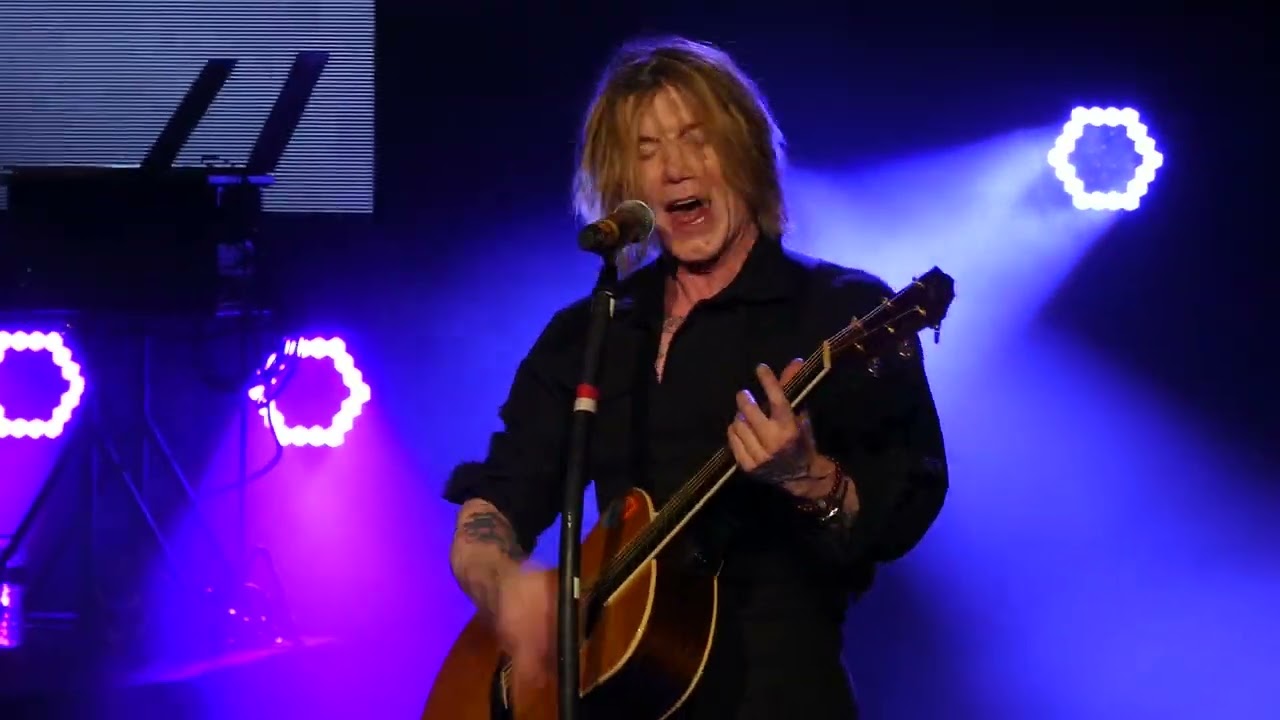 Goo Goo Dolls - Black Balloon live August 13th, 2022 PNC Arts Bank Center Holmdale, NJ