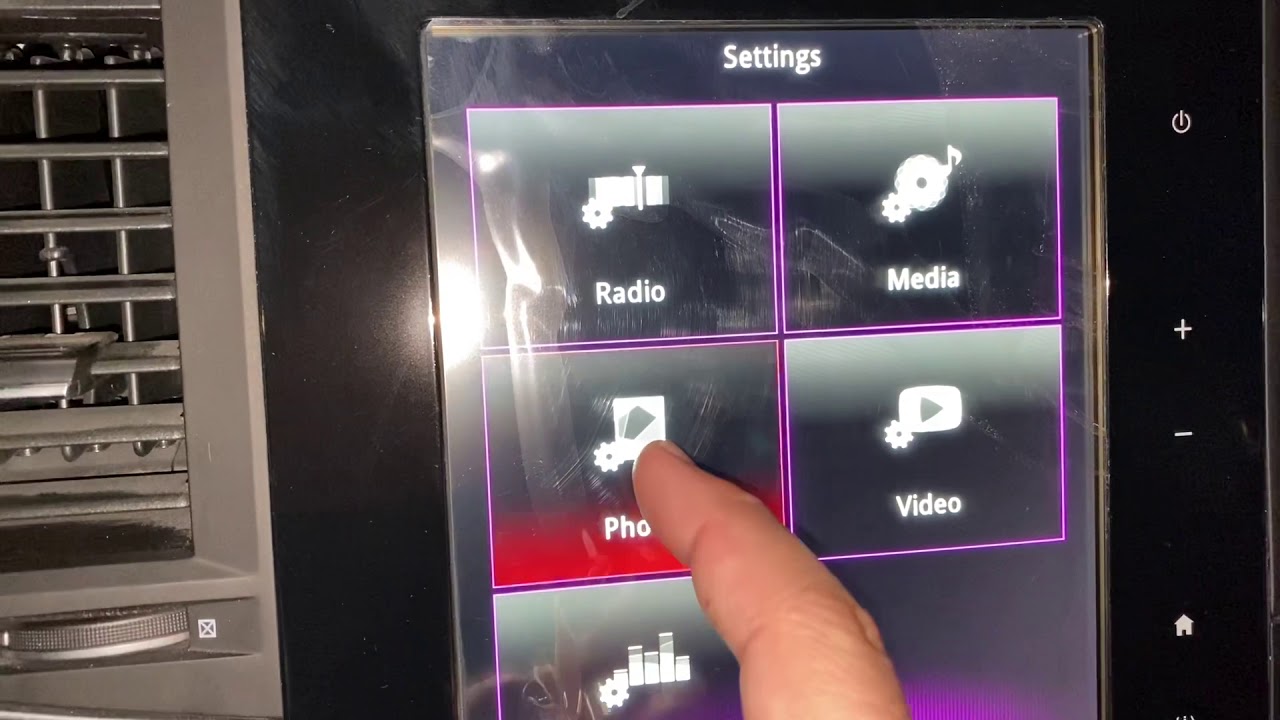 Using Developers mode in R link 2 Renault استخدام وضع المطورين في شاشة رينو