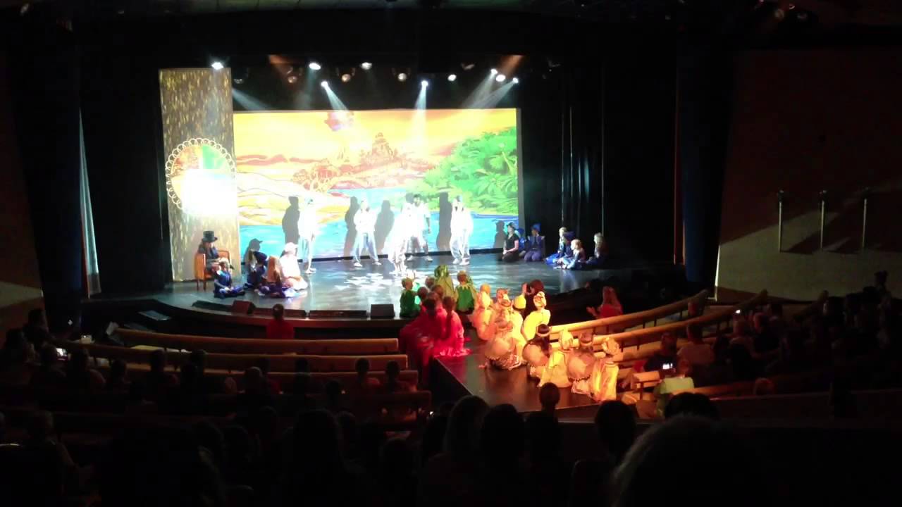 AIDAvita Premiere: Teens-Show Farbtasia