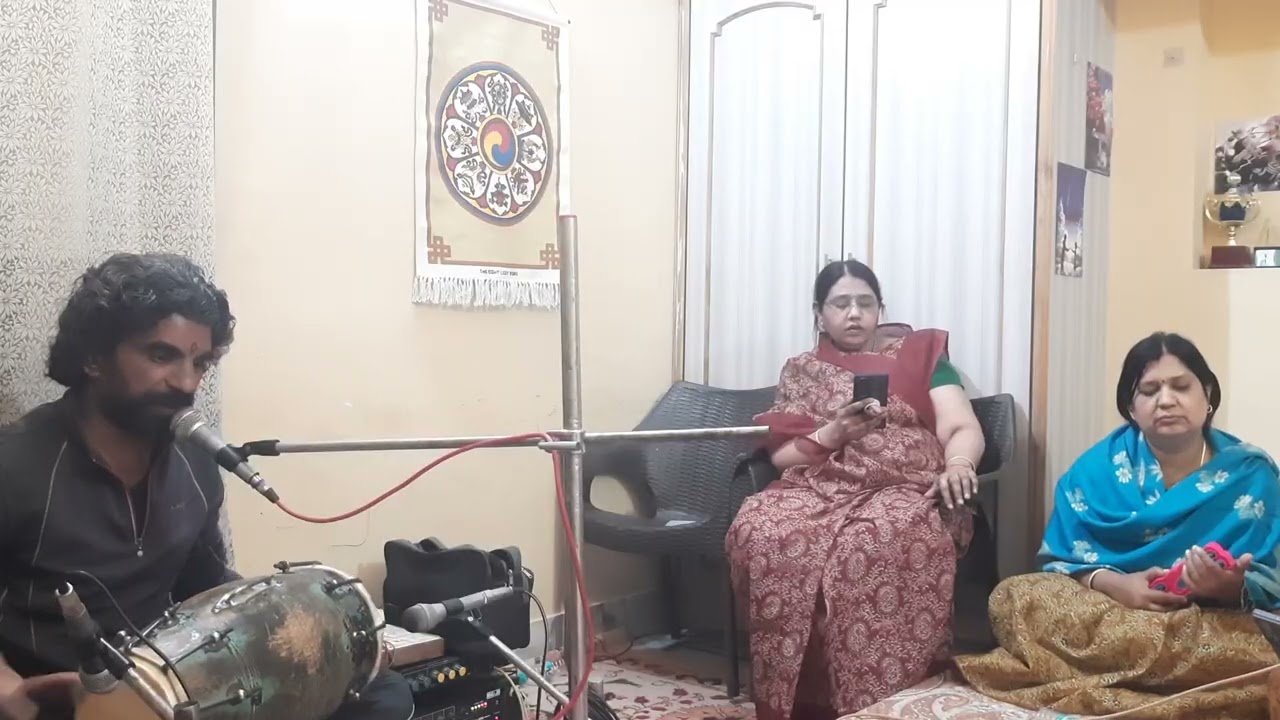 मीठे रस से भरोड़ी राधा राणी लागे मने खारो खारो जमना जी रो पाणी लागे-श्री रमेश सुथार 