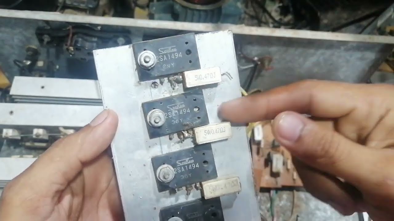 Cuántos tránsistor debes colocar aún amplificador. how many transistor should you put still amp