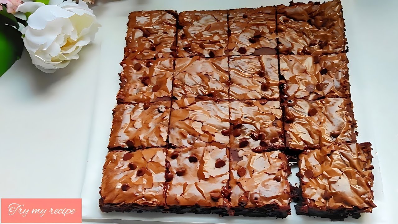 Fudgy brownies recipe with only 40g butter | you'll never buy boxed brownies again