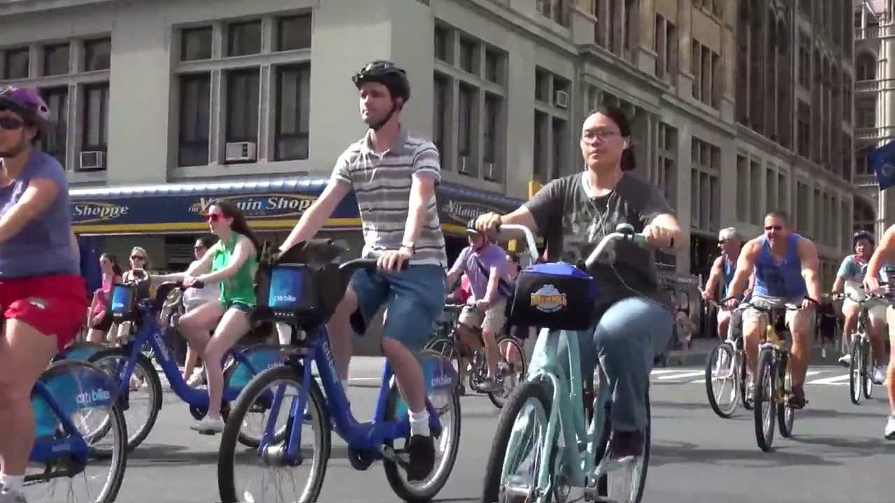 Streetfilms Shortie- Summer Streets 2013