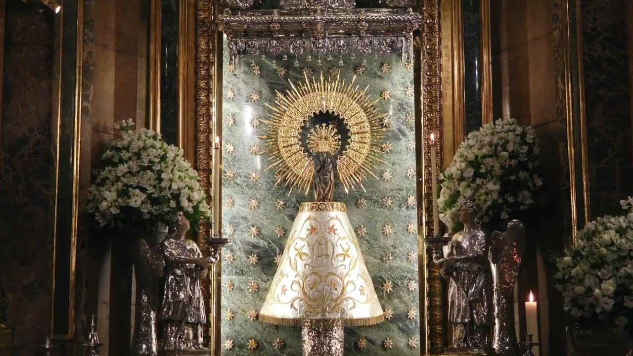 Un minuto junto a la Virgen del Pilar del d&iacute;a  15 abril 2026