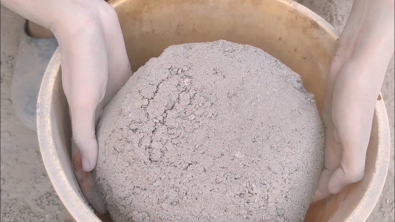 Bajri sand cement extra dusty smokey crumbling in lots of water dry floor asmr crumbling 💦😴🤤