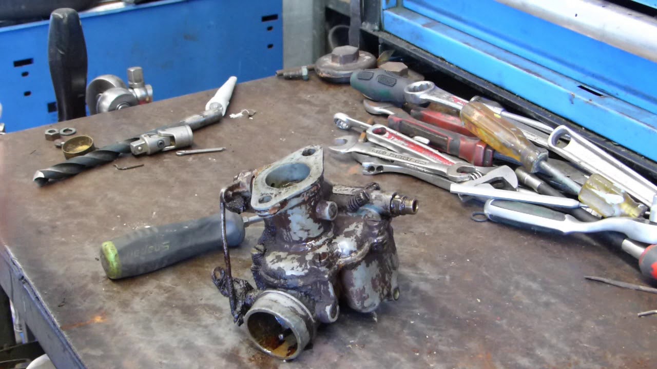 Ferguson TED20 Barn Find, Lets get it going Part 1