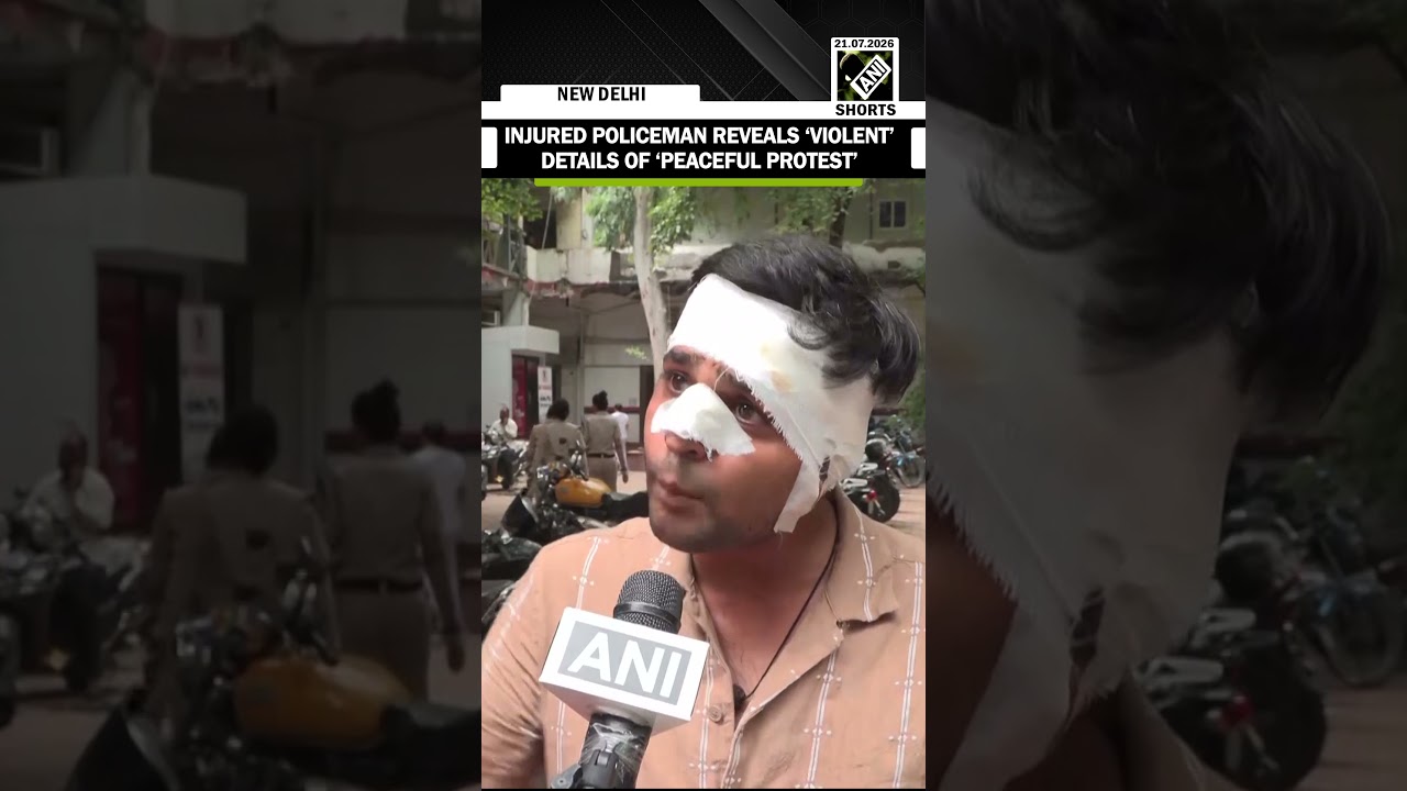 &lsquo;Sharpened tiles pelted&rsquo;, Injured policeman busts &lsquo;peaceful protest&rsquo; myth| Jantar-Mantar protest|CJP