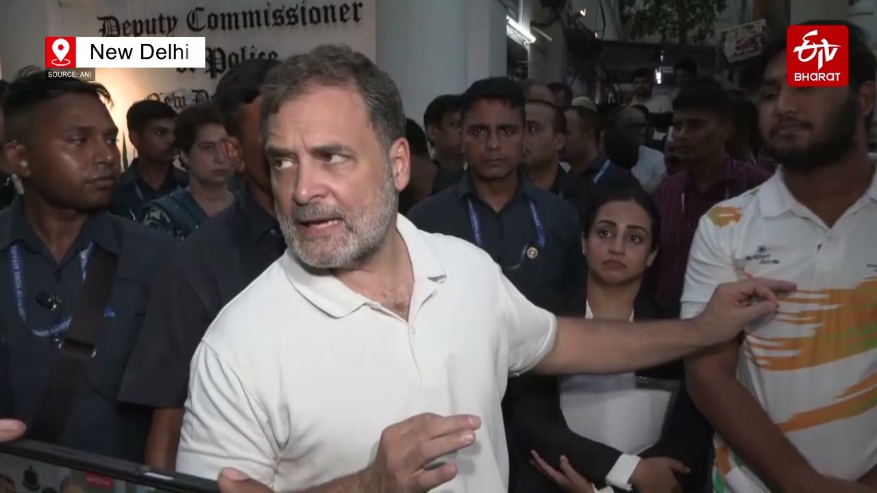 Rahul Gandhi holds up a copy of the FIR filed by Sahil Lochav, who suffered pellet injuries.