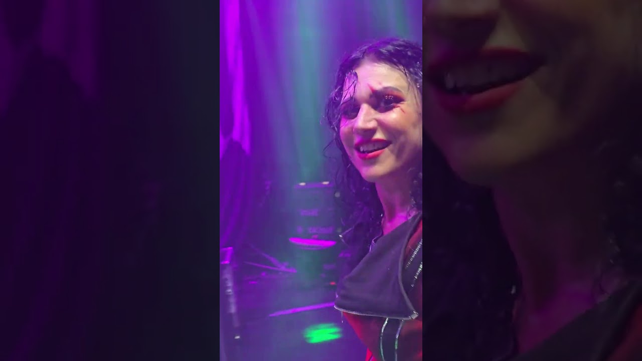 Lacuna coil - Swamped live Chile 2024 (Andrea takes my phone hahaha)
