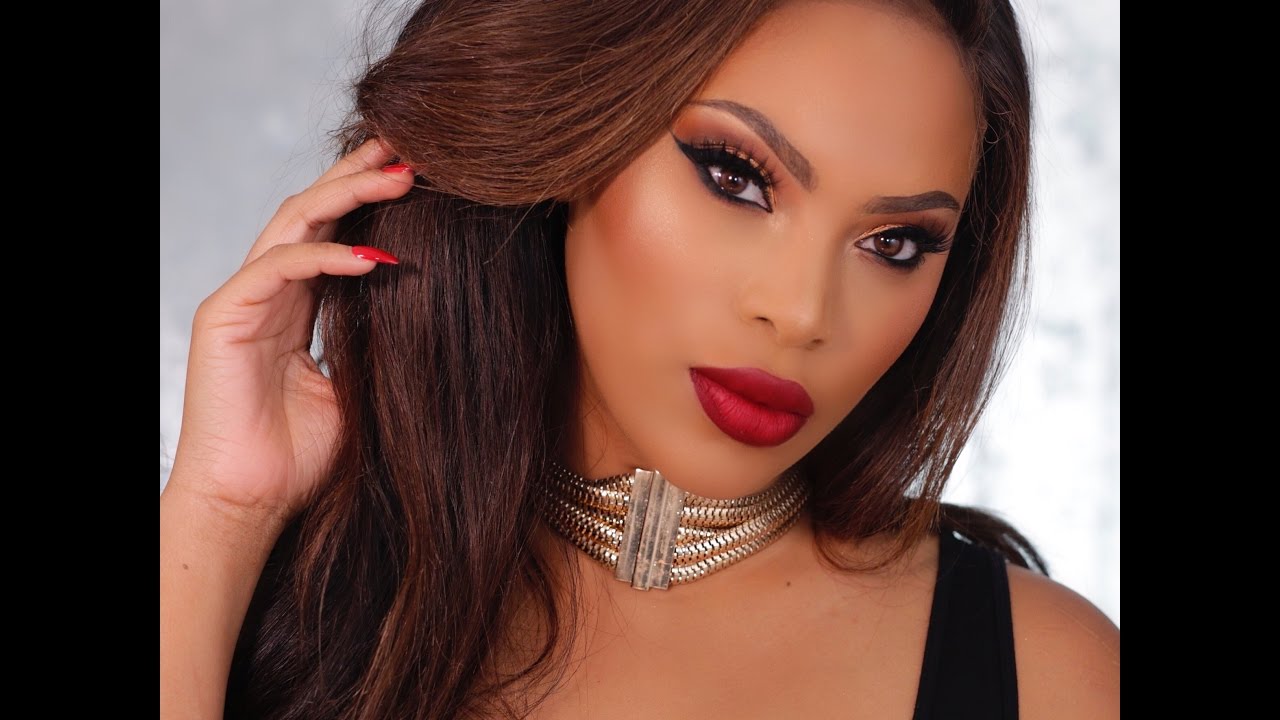 HOLIDAY GLAM MAKEUP TUTORIAL | COLOUREDRAINE QUEEN OF HEARTS PALETTE !!!