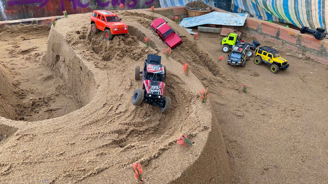 RC Extreme Battle! 🏁 Off-Road Racing on Sand Track🔥⛰️