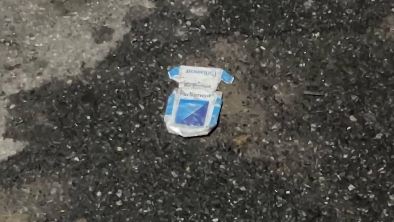 a video of a parliament cigarettes pack