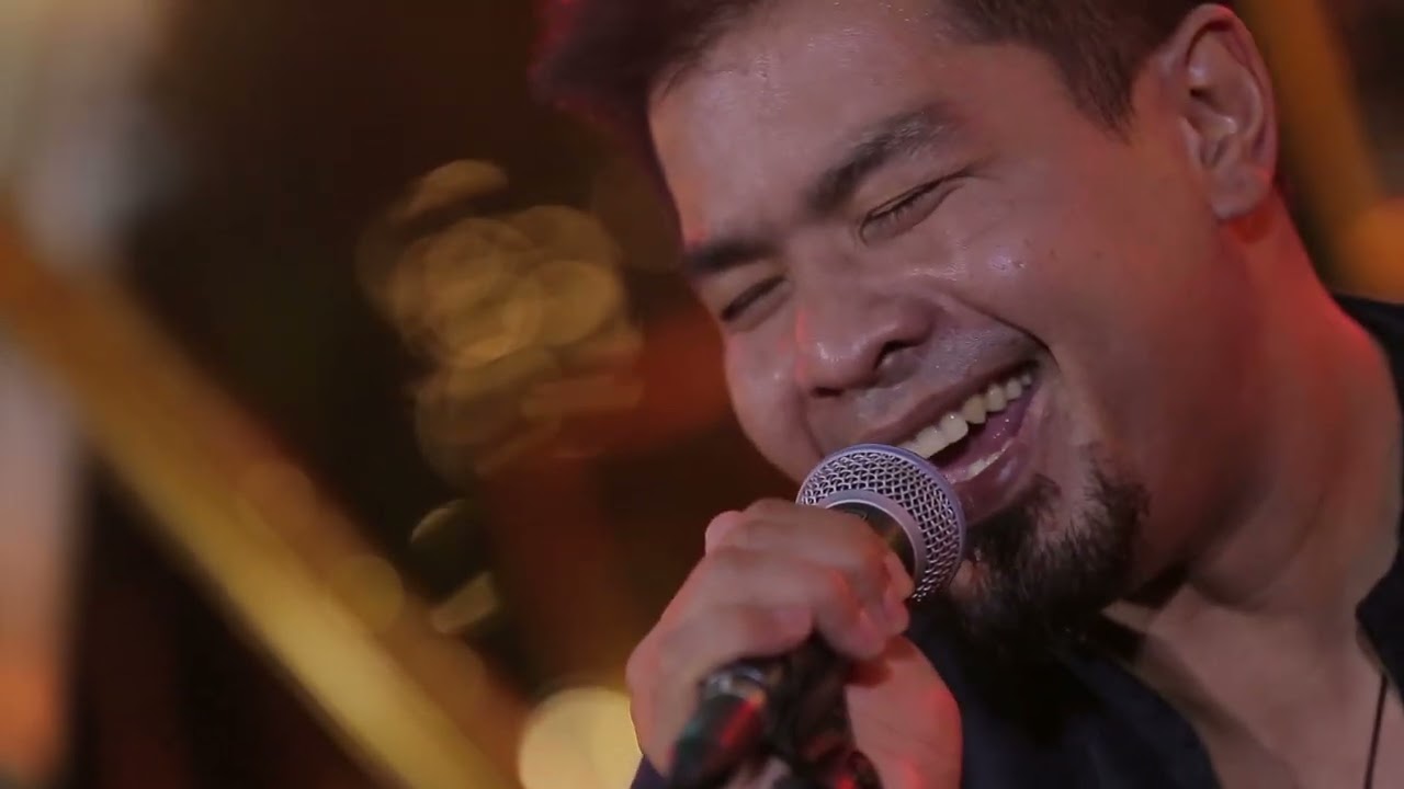 TONIGHT'S CORNER: Bams - Fun On A Weekend, Kenangan Terindah