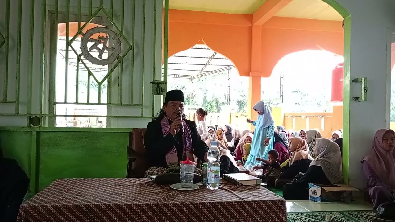safari dakwah Isro mi'raj di desa ladang panjang RT 01 bersam ustadz m Solehan 