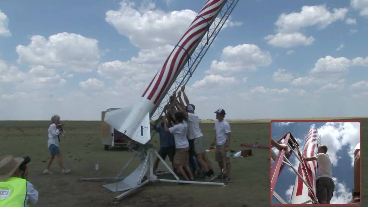 Woody Hoburg's Flag Rocket N-motor Cluster - LDRS 25 - High Power Rocket