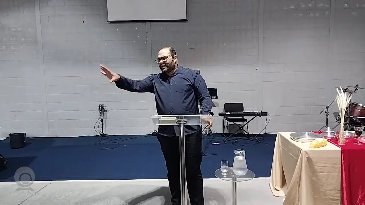 Quando a Igreja troca a Cruz pelo Conforto com Pr. Glauber Antunes  (culto de ceia)