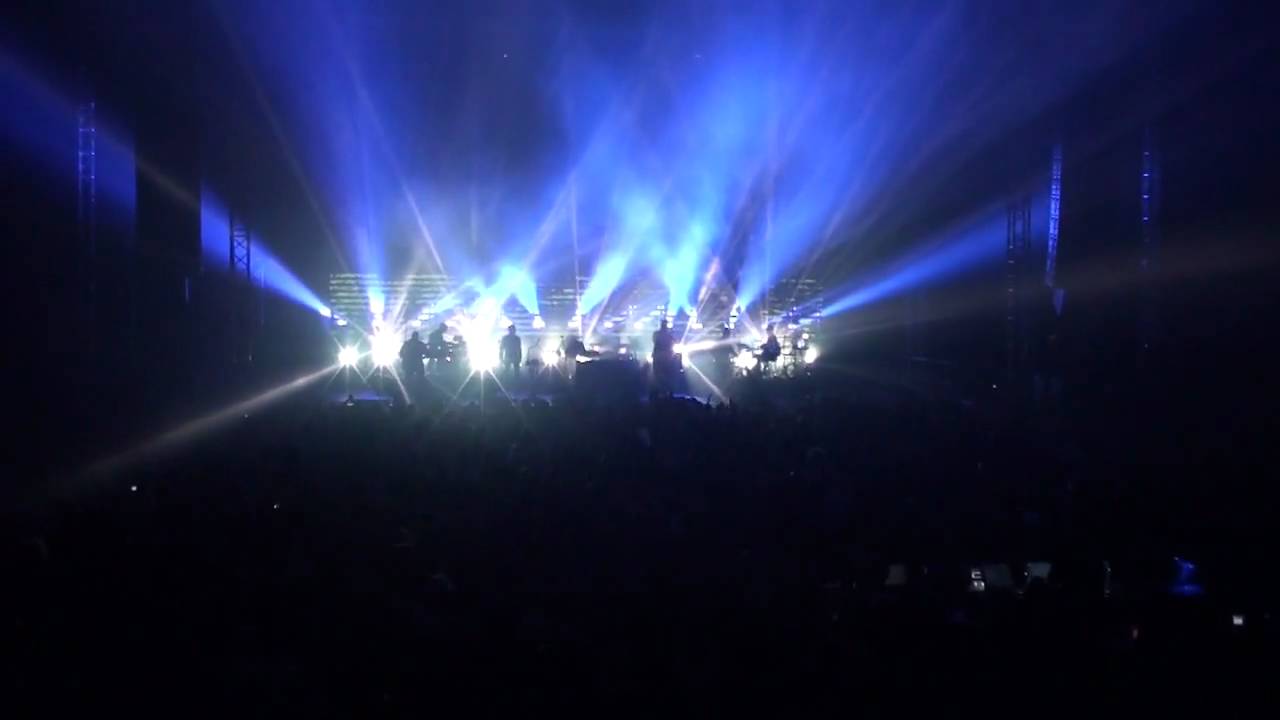 Massive Attack - Karmacoma live @ Tesla Arena Prague 21.6.2010
