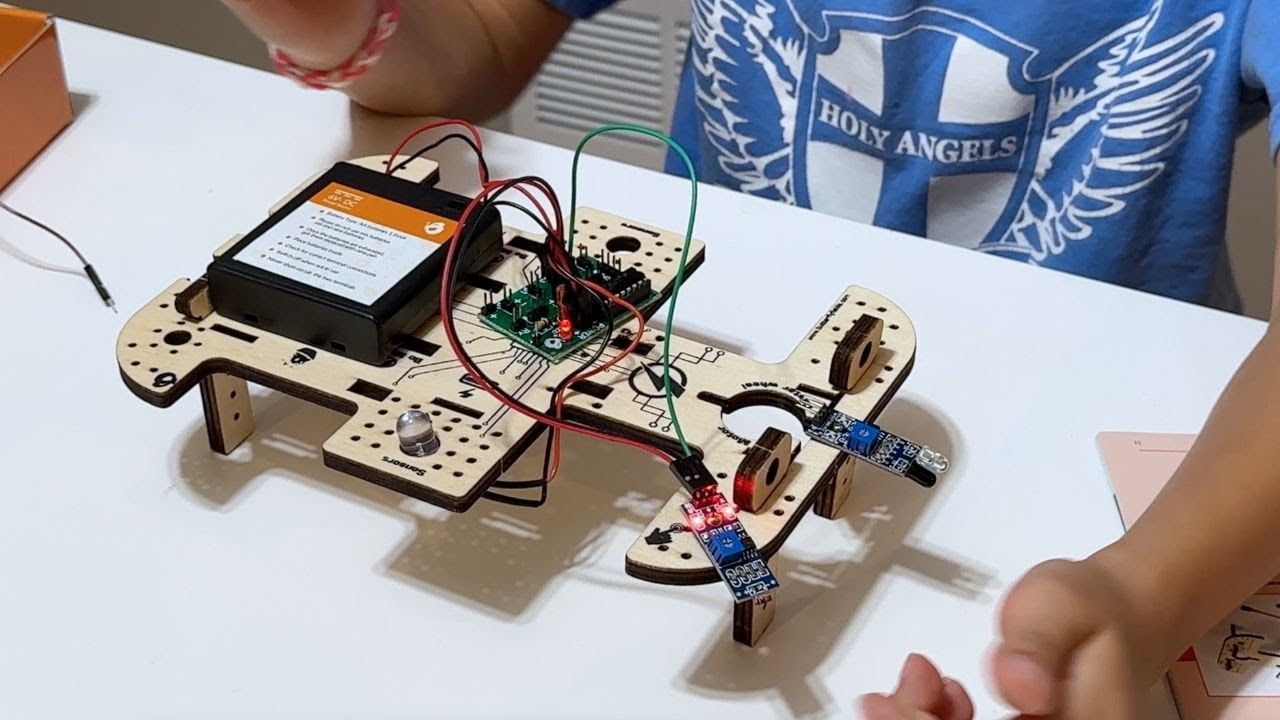 Butterfly EduFields Electronics Robotics Kit | Demo + Review