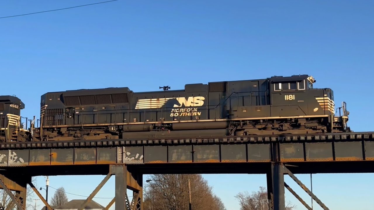 NS 1181 leads coal train on Trestle