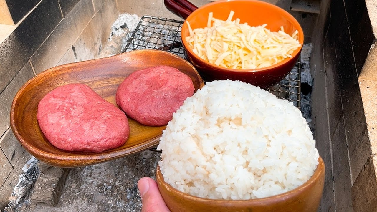 チーズINハンバーグ？いやハンバーグINチーズ‼チーズの海を爆盛りマンガ飯と一緒に回遊するぜ‼