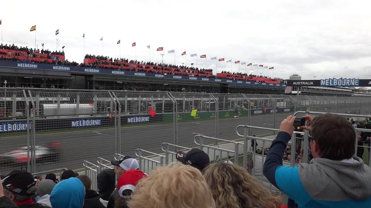 Melbourne Formula1 2013 - First lap