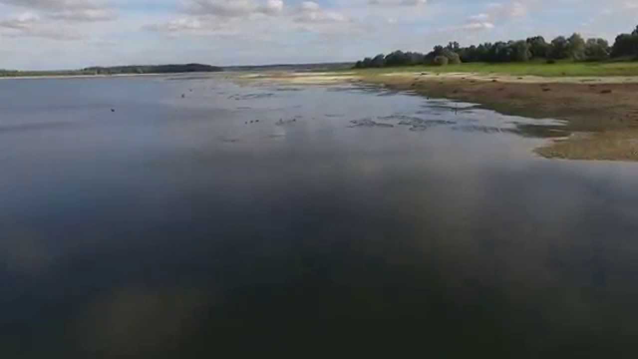 Pascal et son drone survole le  lac forêt d'Orient dans l'aube