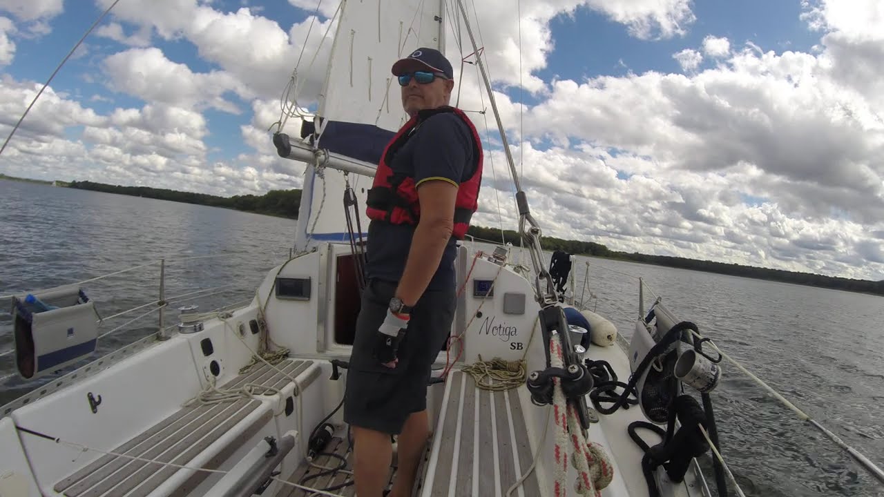 GIBSEA 77 (8m) navigation sur lac de Madine (Vent de 8 à 12 knts)