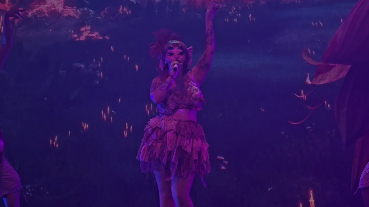 Melanie Martinez - 'FAERIE SOIRÉE' Live (The Trilogy Tour, Glasgow)