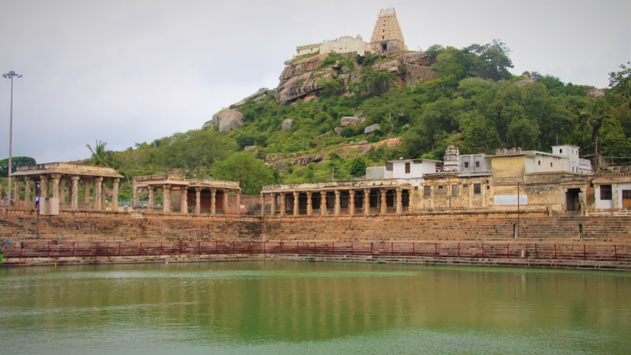 Melukote Kalyani & Sri Cheluvanarayana Swamy Temple Melukote, Karnataka