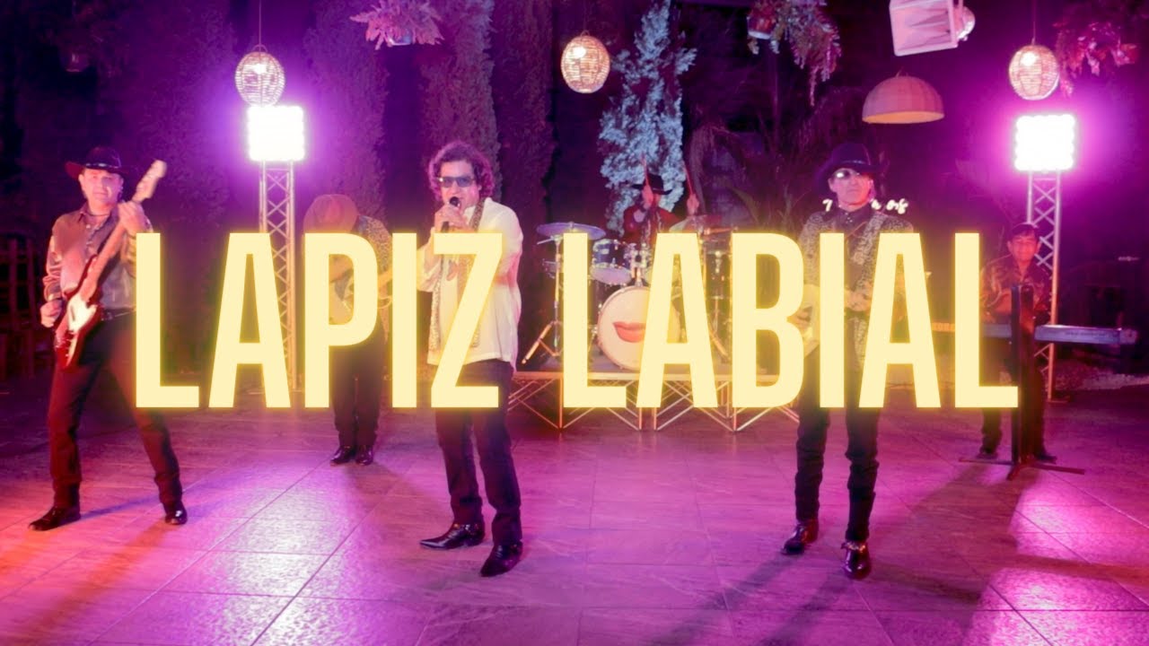 Lapiz Labial - Los Felinos Video Oficial