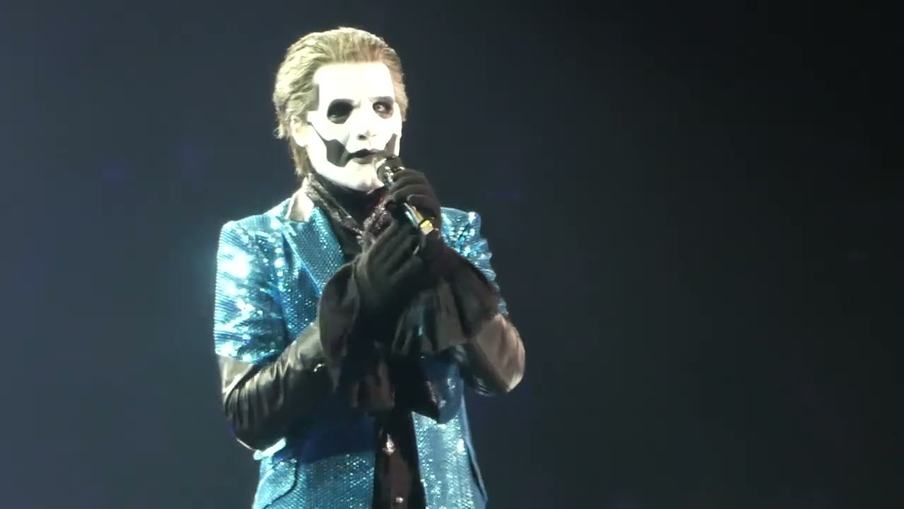 METALLICA GHOST Live! Milwaukee Wisconsin 2022 TOUR Enter Sandman Dance Macabre Fiserv Forum