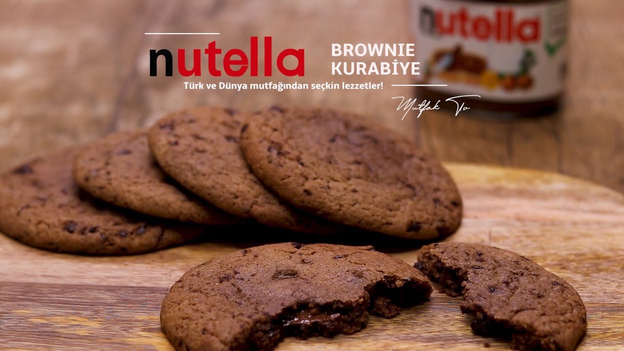 İÇİNDEN ÇİKOLATA AKAN NUTELLA DOLGULU KURABİYE | SAKIZ KIVAMINDA YUMUŞACIK NUTELLA BROWNIE KURABİYE