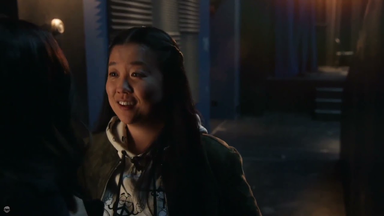 Alice and Ruby kissing scene - Good Trouble season 3 episode 8