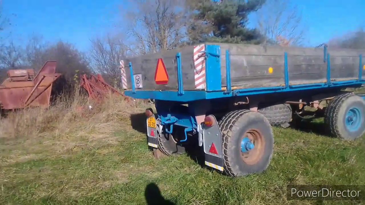 ukázka naší zemědělské techniky /s čím hospodaříme?/ reálné farmaření 11