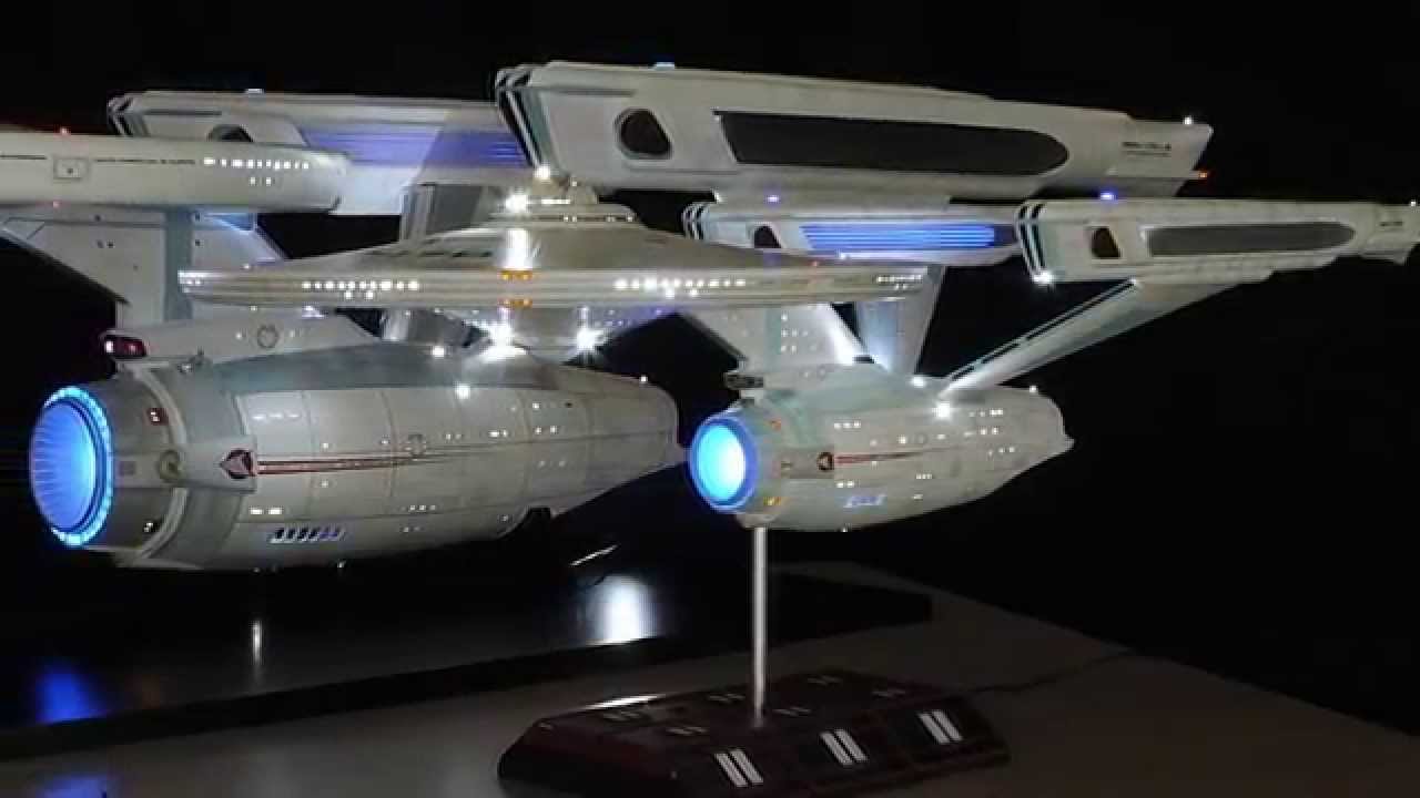 Microprocessor Controlled Polar Lights 1/350 Refit Enterprise