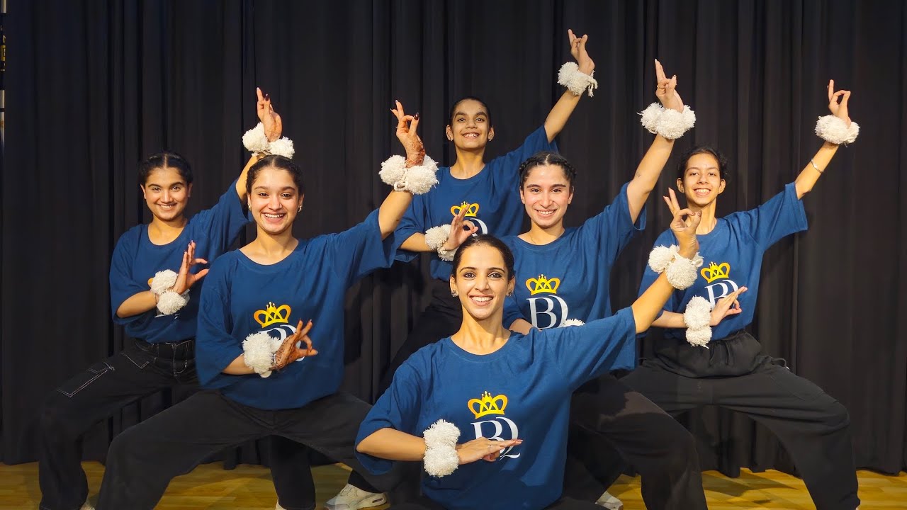 Chal Jindua - Jasmine Sandlas , Ranjit Bawa  | Bhangra Dance Video by Bhangra Queens #bhangra