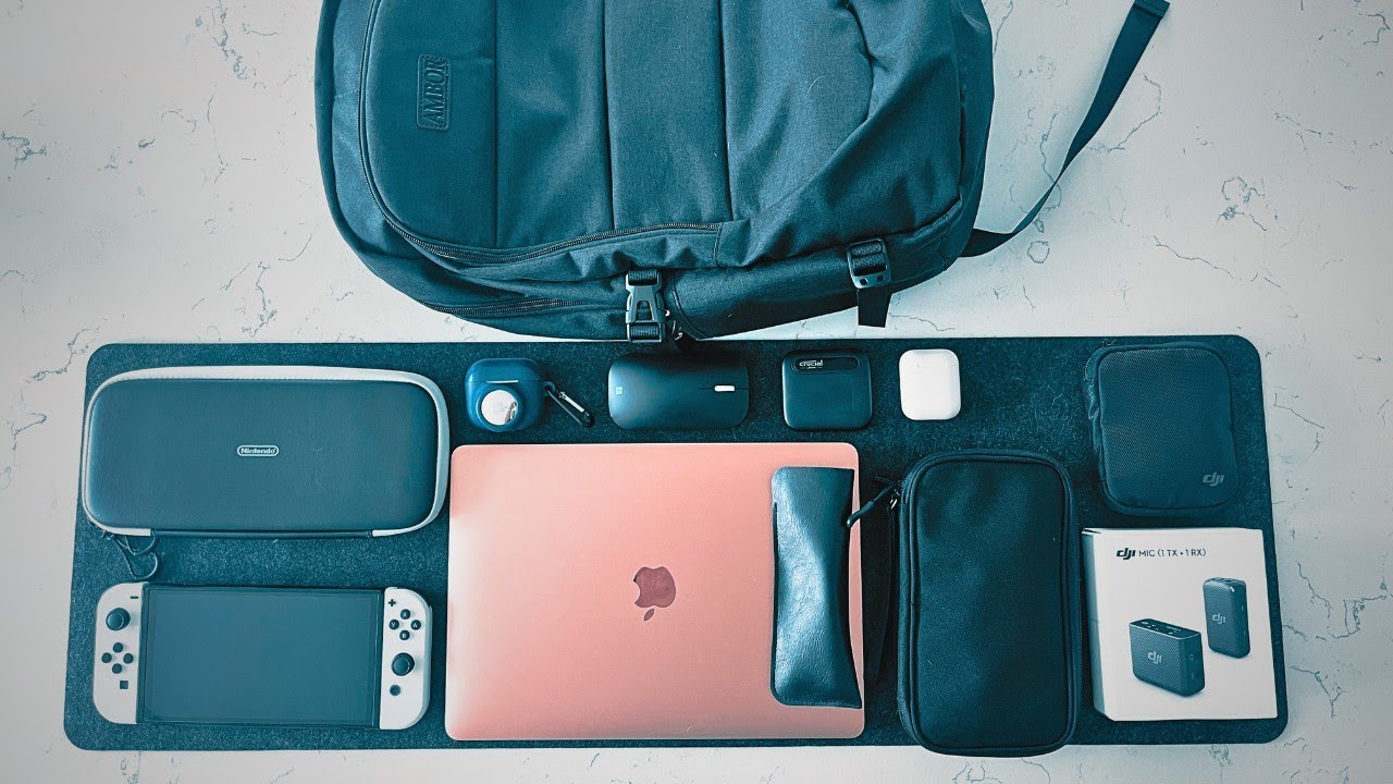 What's in My Everyday Carry Tech Bag / Travel EDC 2023