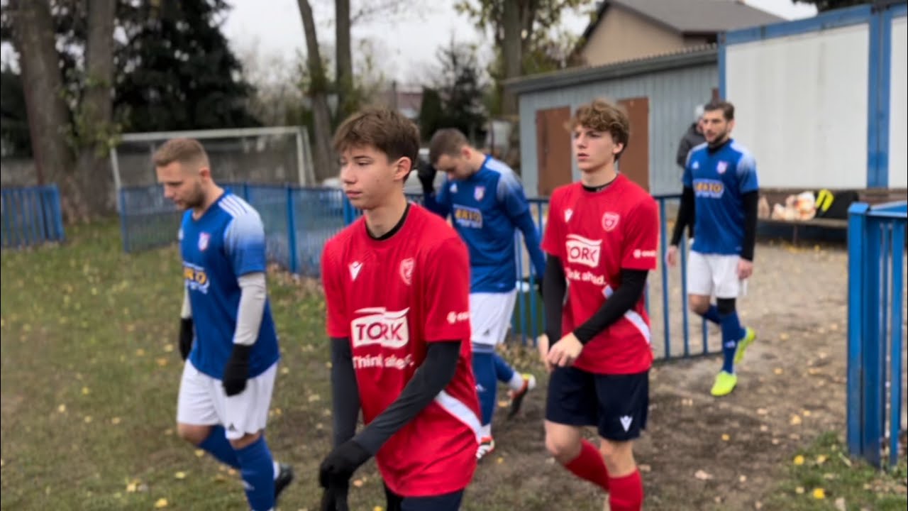 GKS Świt - SEMP   1:3   (9.11.2024, seniorzy, skrót meczu)