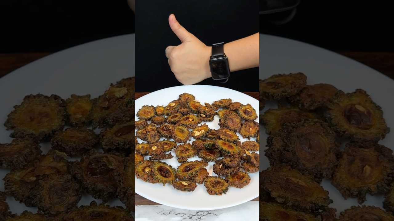 Crispy Karela Chips ASMR Cooking || #shorts #food #cooking #asmr #recipe #indianasmrworld #viral