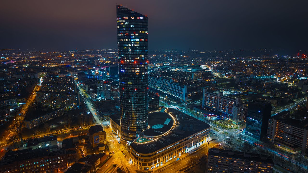 SKY TOWER | WROCŁAW | AIR3S