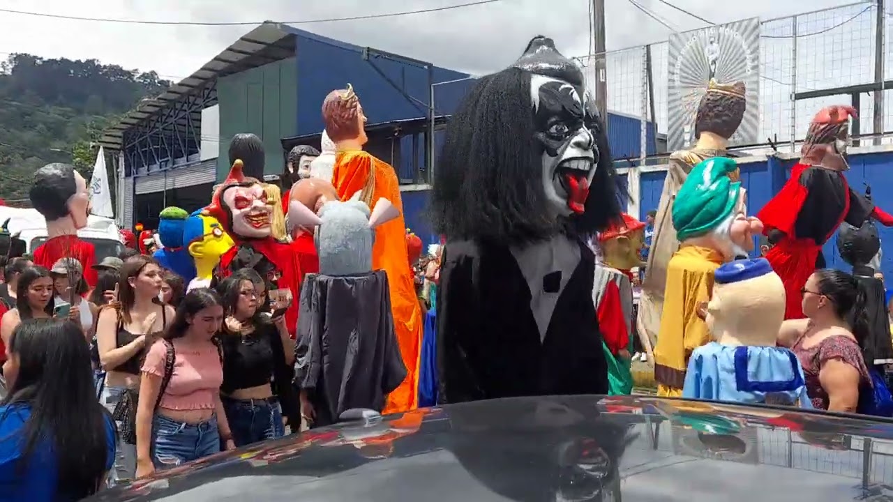 Mascaradas y cimarrona San antonio 2022 ( 1t recorrido)