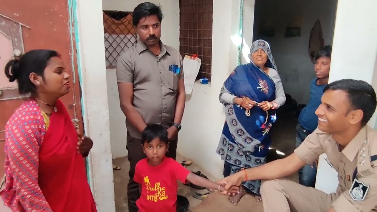 रोता बिलखता पति दिल्ली से आया बेटे व पत्नी को लेने। dsp santosh patel का समझौता