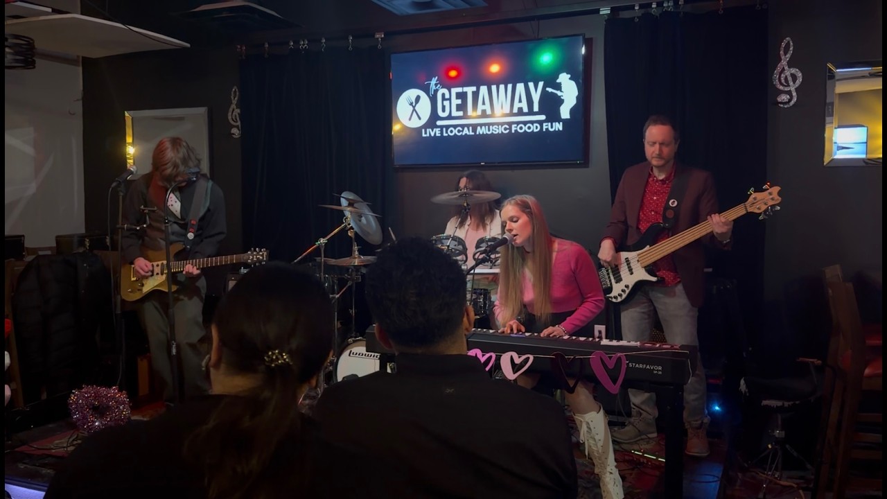 SELINA RAE - PARTY (Live at the GETAWAY CAFE)