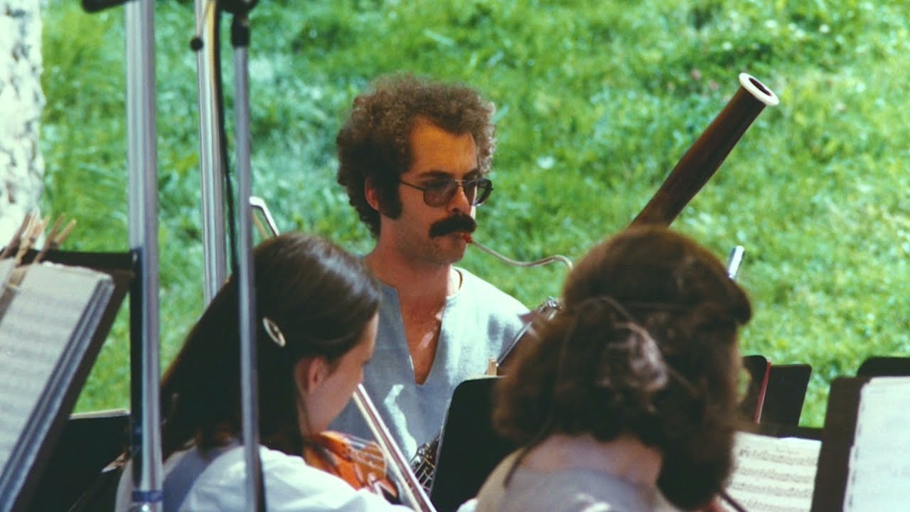 « Dans les chantiers nous hivernerons » , folklore québécois (Quebec folksong)