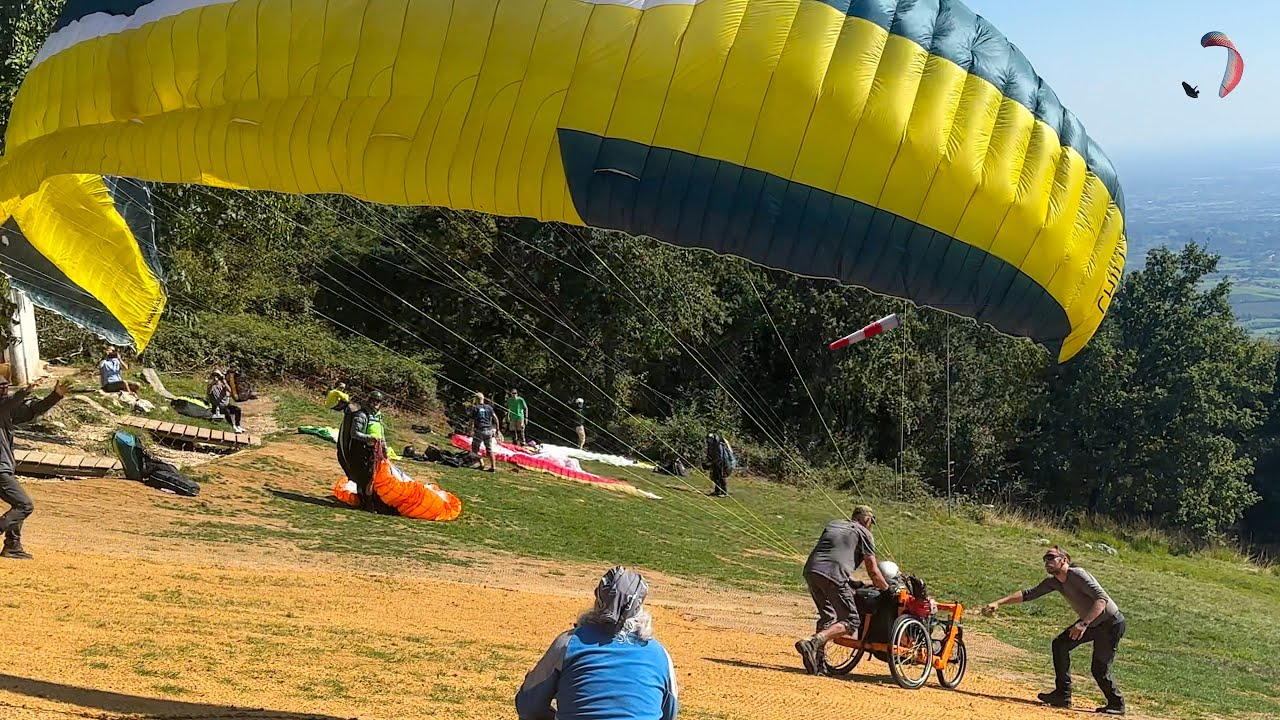 Handicap and strong Wind Starts - Paragliding Bassano