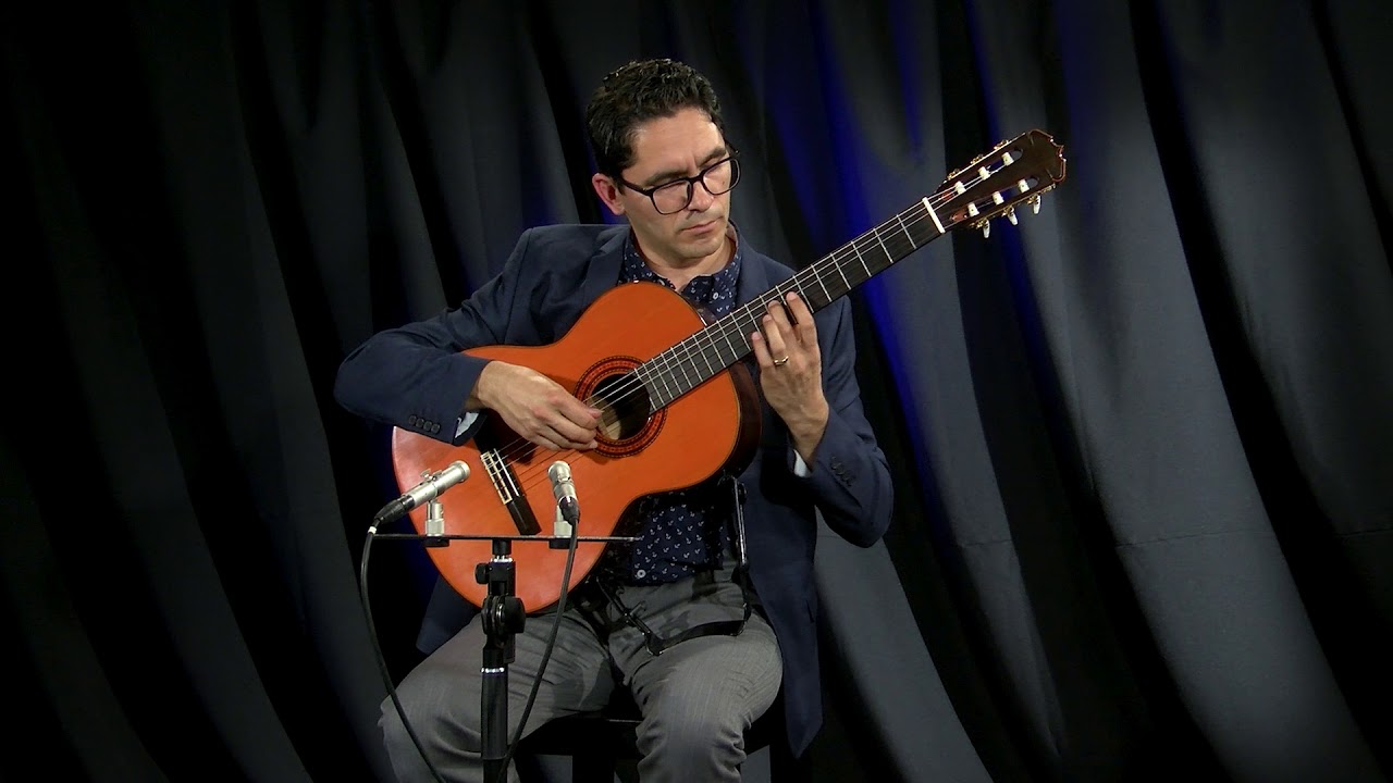 Canco del Lladre played by Tavi Jinariu, classical guitarist