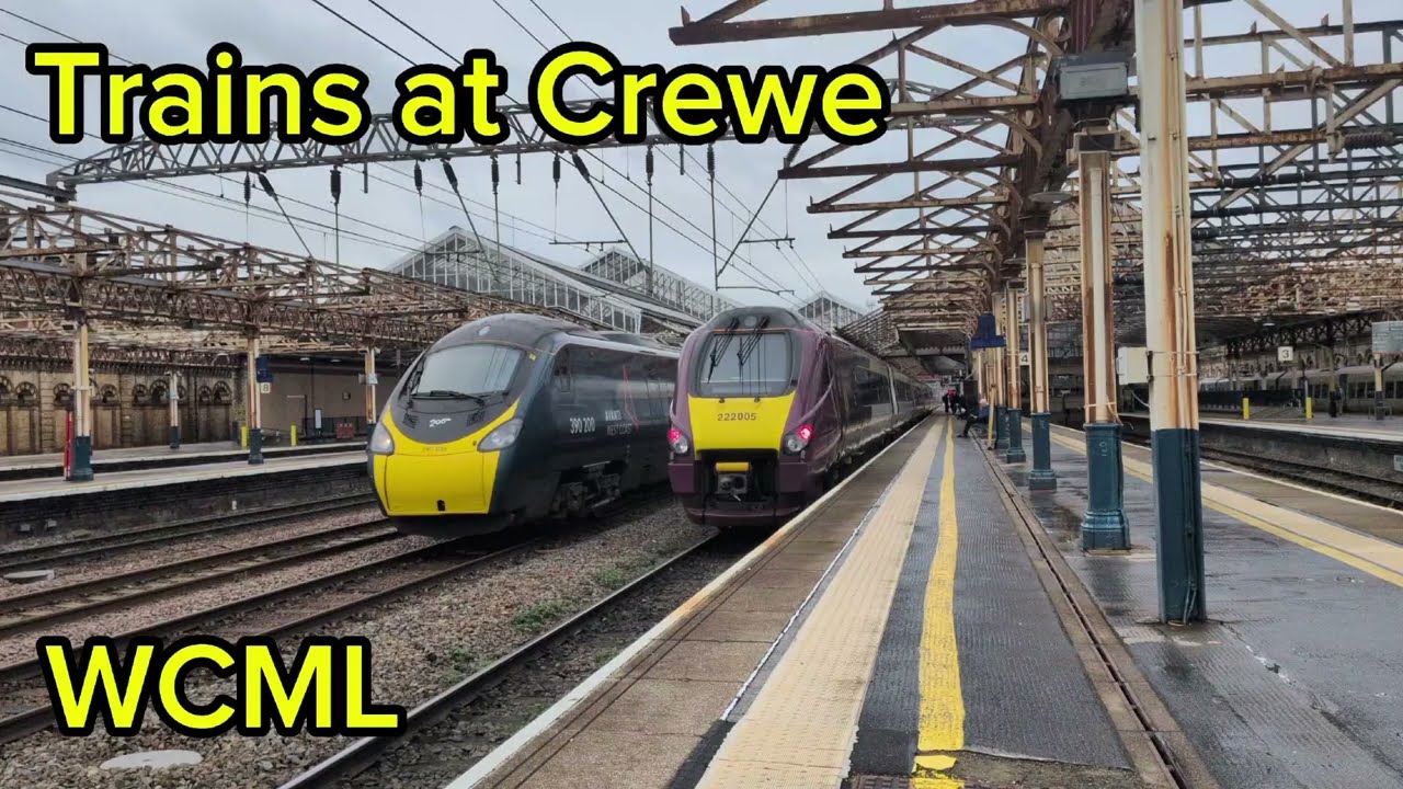 Trains at Crewe WCML 