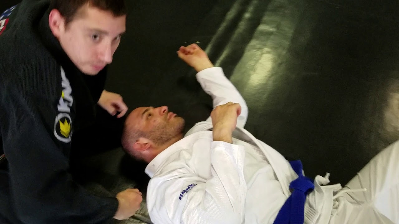 Matheus Brito - Crocodile Choke/Estrangulamento crocodilo